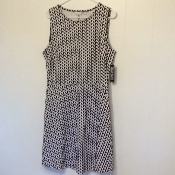 New York & Company Dresses & Skirts - New York and Company Black and White Dress